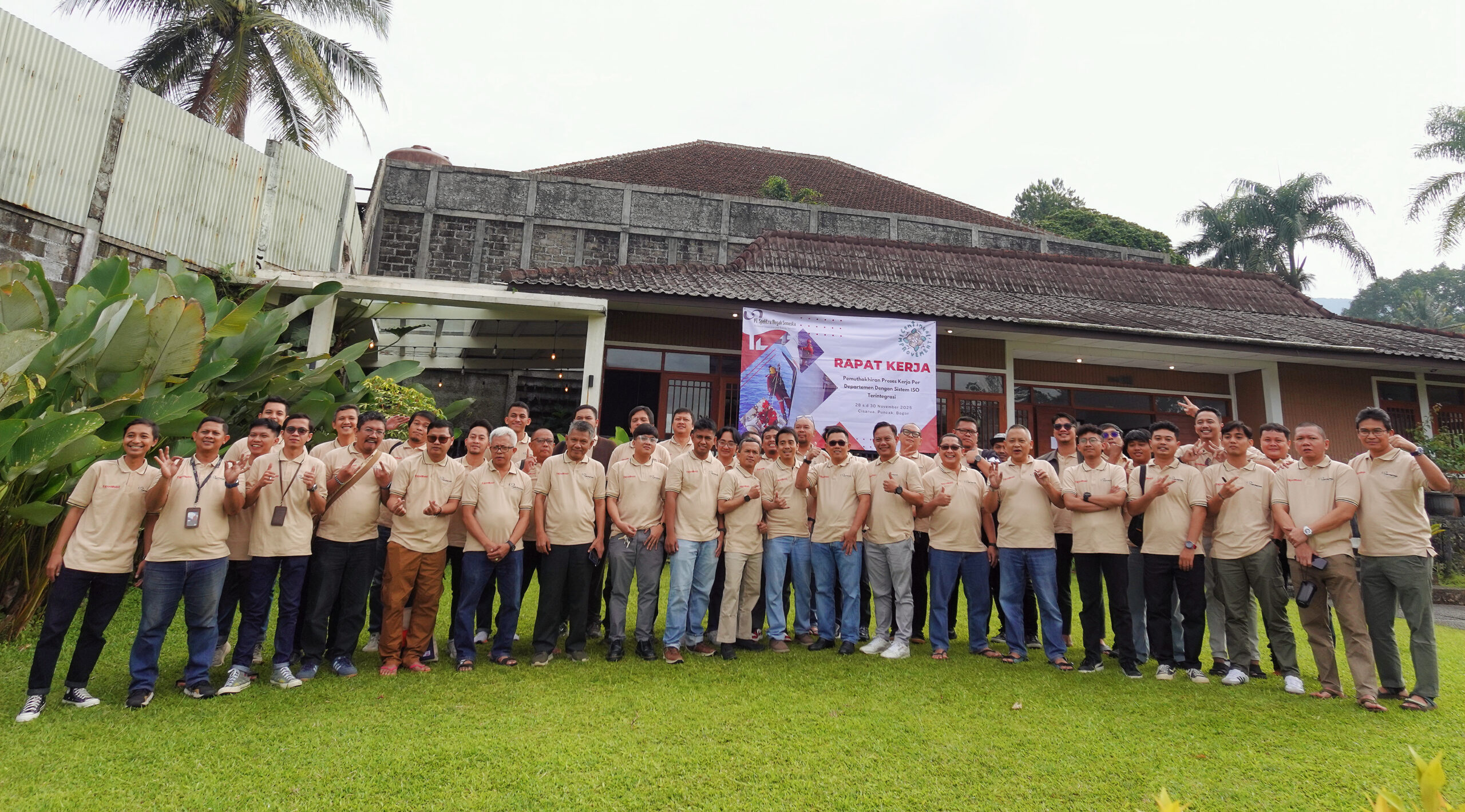 {"ARInfo":{"IsUseAR":false},"Version":"1.0.0","MakeupInfo":{"IsUseMakeup":false},"FaceliftInfo":{"IsChangeEyeLift":false,"IsChangeFacelift":false,"IsChangePostureLift":false,"IsChangeNose":false,"IsChangeFaceChin":false,"IsChangeMouth":false,"IsChangeThinFace":false},"BeautyInfo":{"SwitchMedicatedAcne":false,"IsAIBeauty":false,"IsBrightEyes":false,"IsSharpen":false,"IsOldBeauty":false,"IsReduceBlackEyes":false},"HandlerInfo":{"AppName":2},"FilterInfo":{"IsUseFilter":false}}